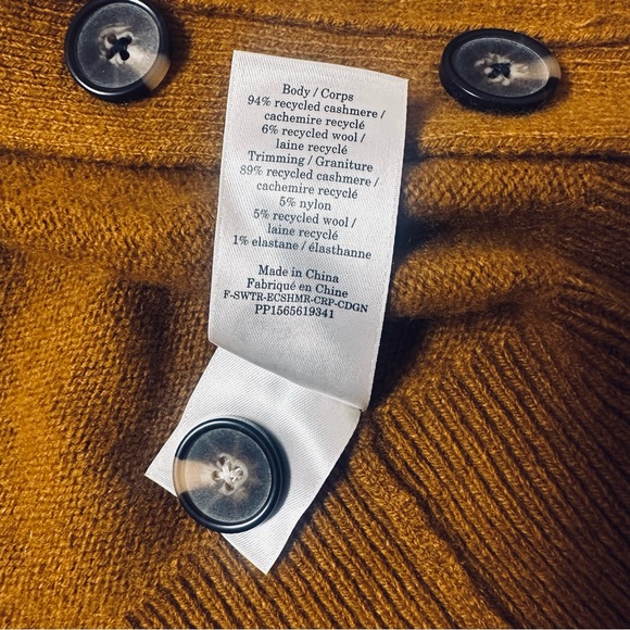 Everlane Cardigan Cashmere Sweater Womens Small Cozy Warm Cold Casual V Neck - Picture 4 of 6